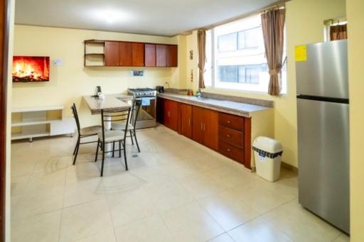 Tourist House Suites 2 オタバロ エクステリア 写真