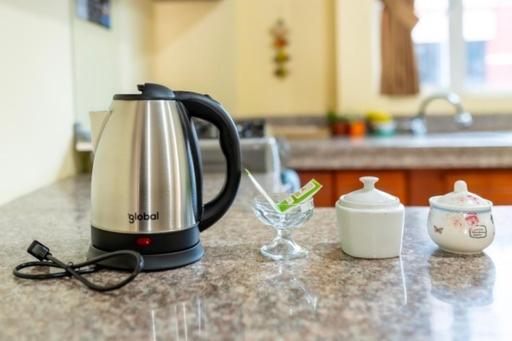 Tourist House Suites 2 オタバロ エクステリア 写真